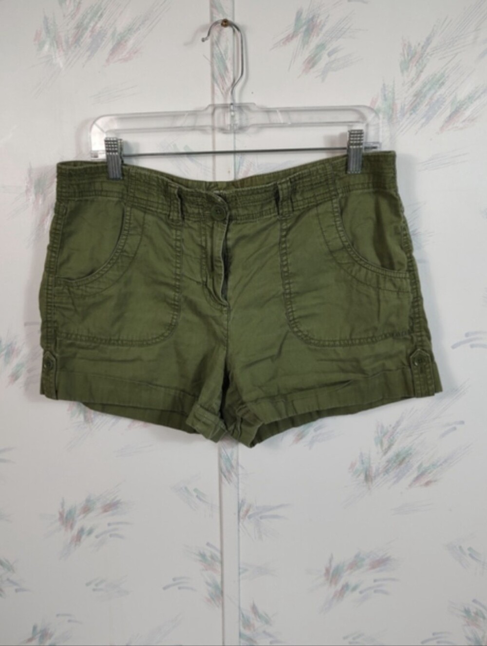 Women's Ann Taylor LOFT Green Utility Shorts 8
